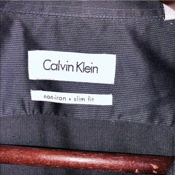 Men's Calvin Klein Non Iron Slim Fit Grey Button Down Shirt - Picture 3 of 8